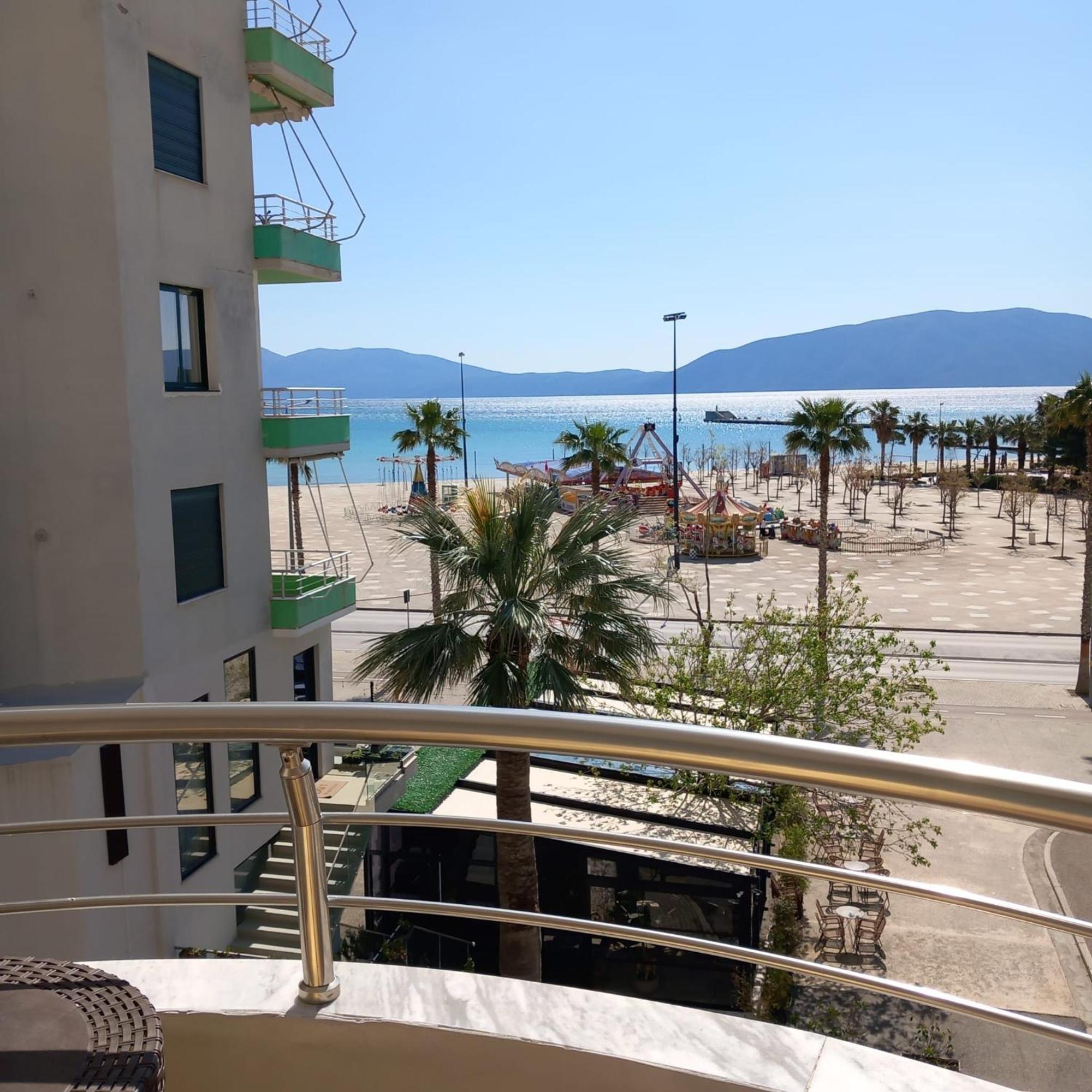 Duplex Lungomare Suites Vlorë Quarto foto